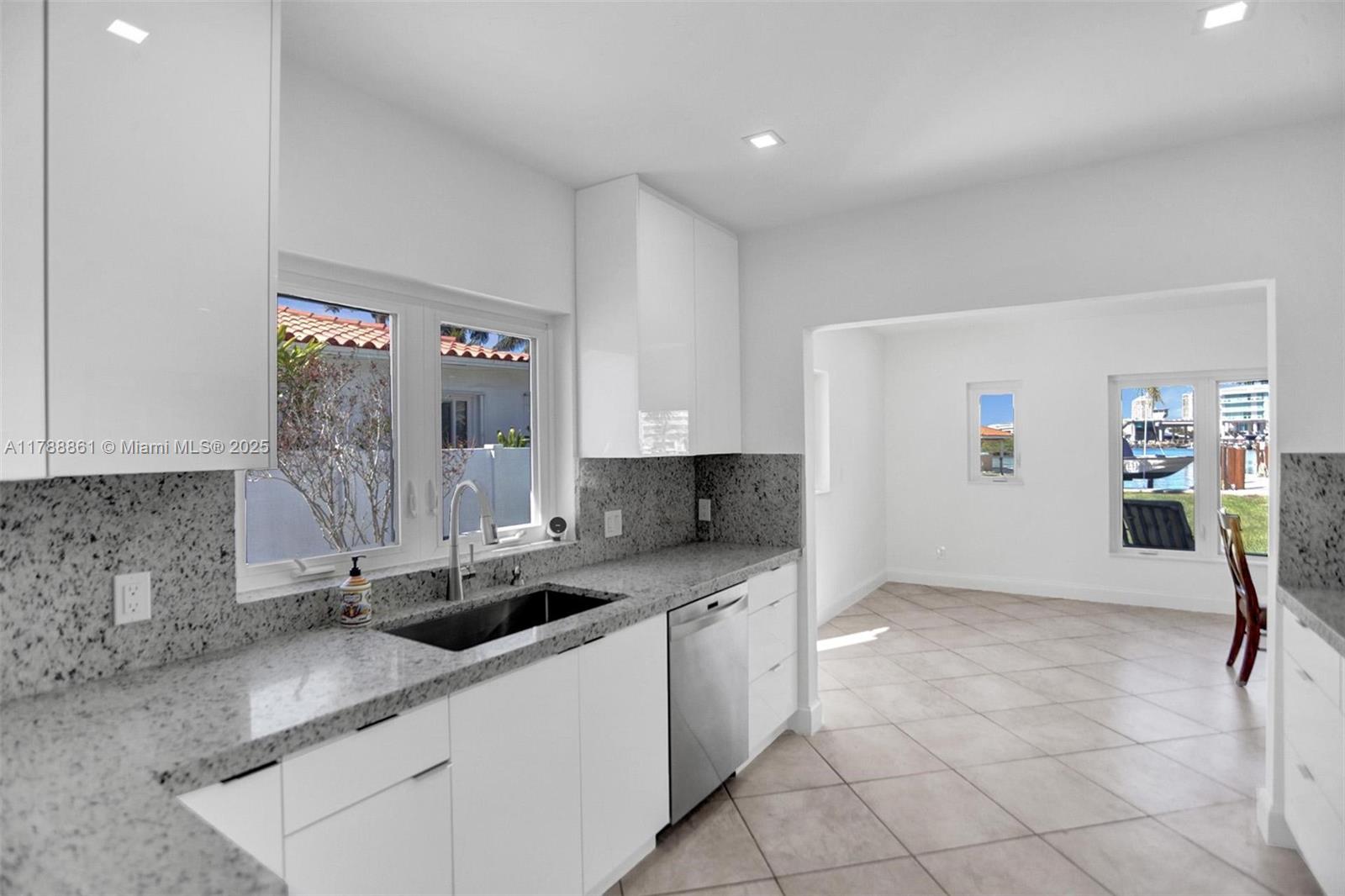 ATLANTIC ISLAND - Residential