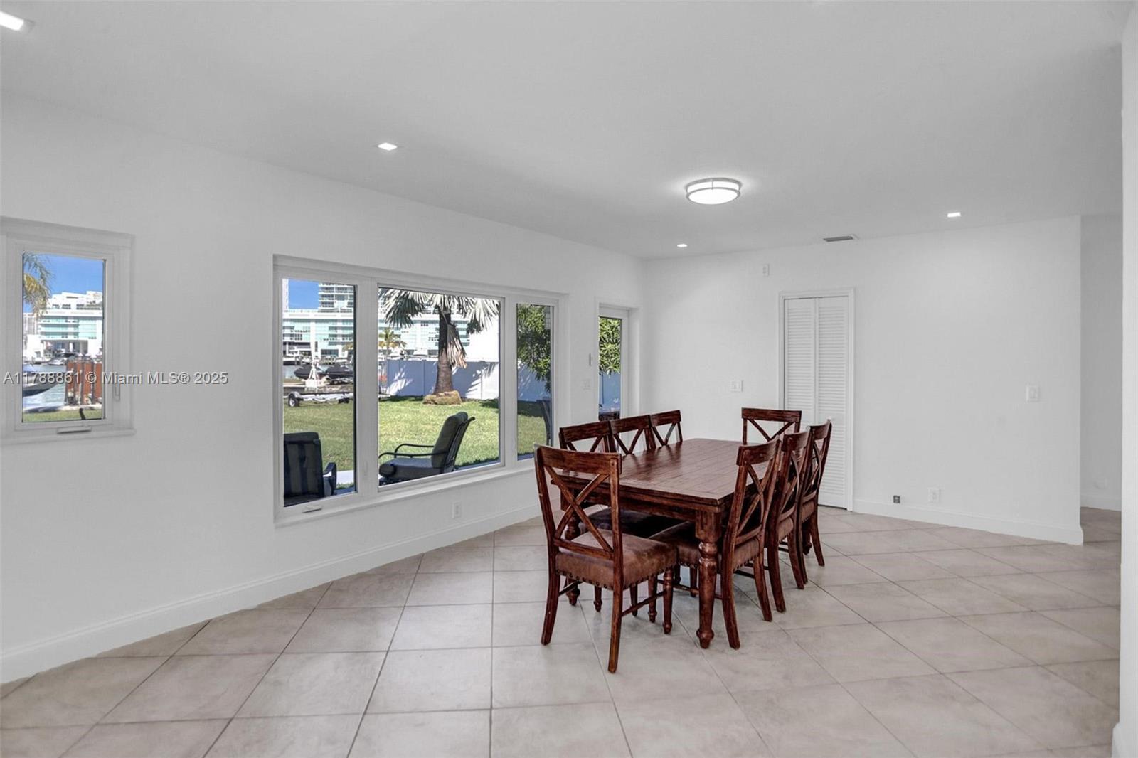 ATLANTIC ISLAND - Residential
