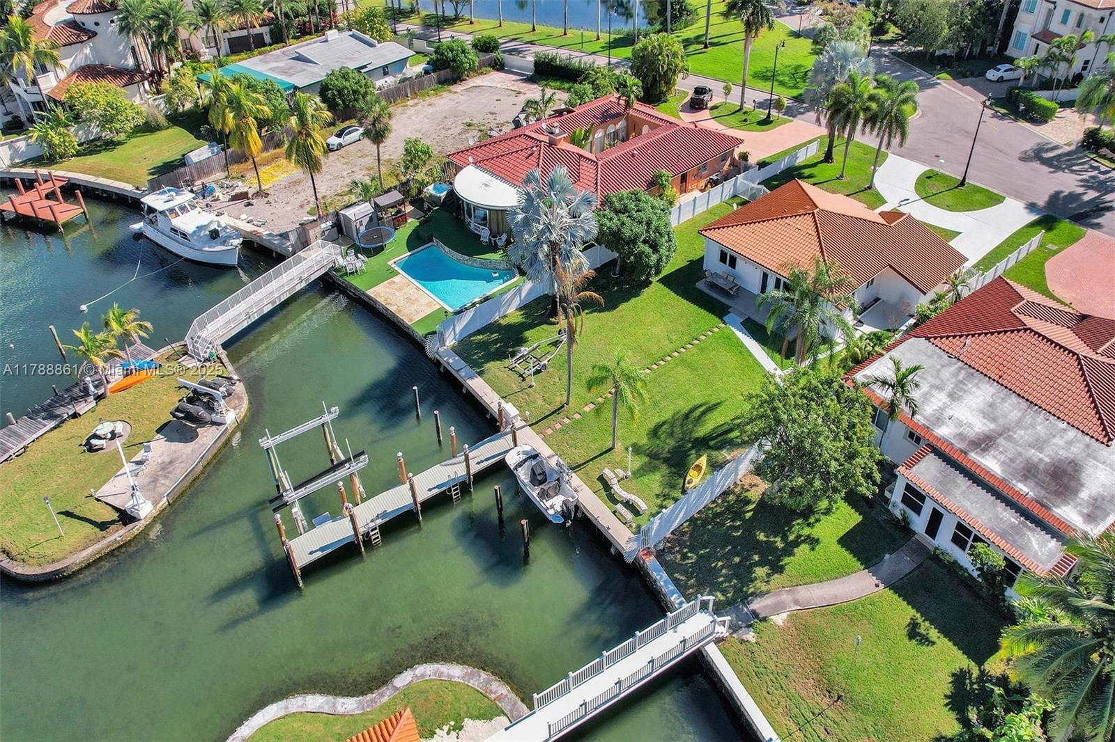 ATLANTIC ISLAND - Residential