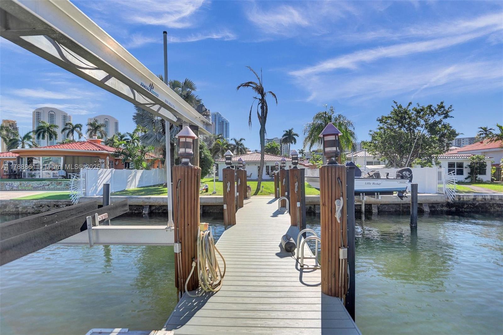 ATLANTIC ISLAND - Residential