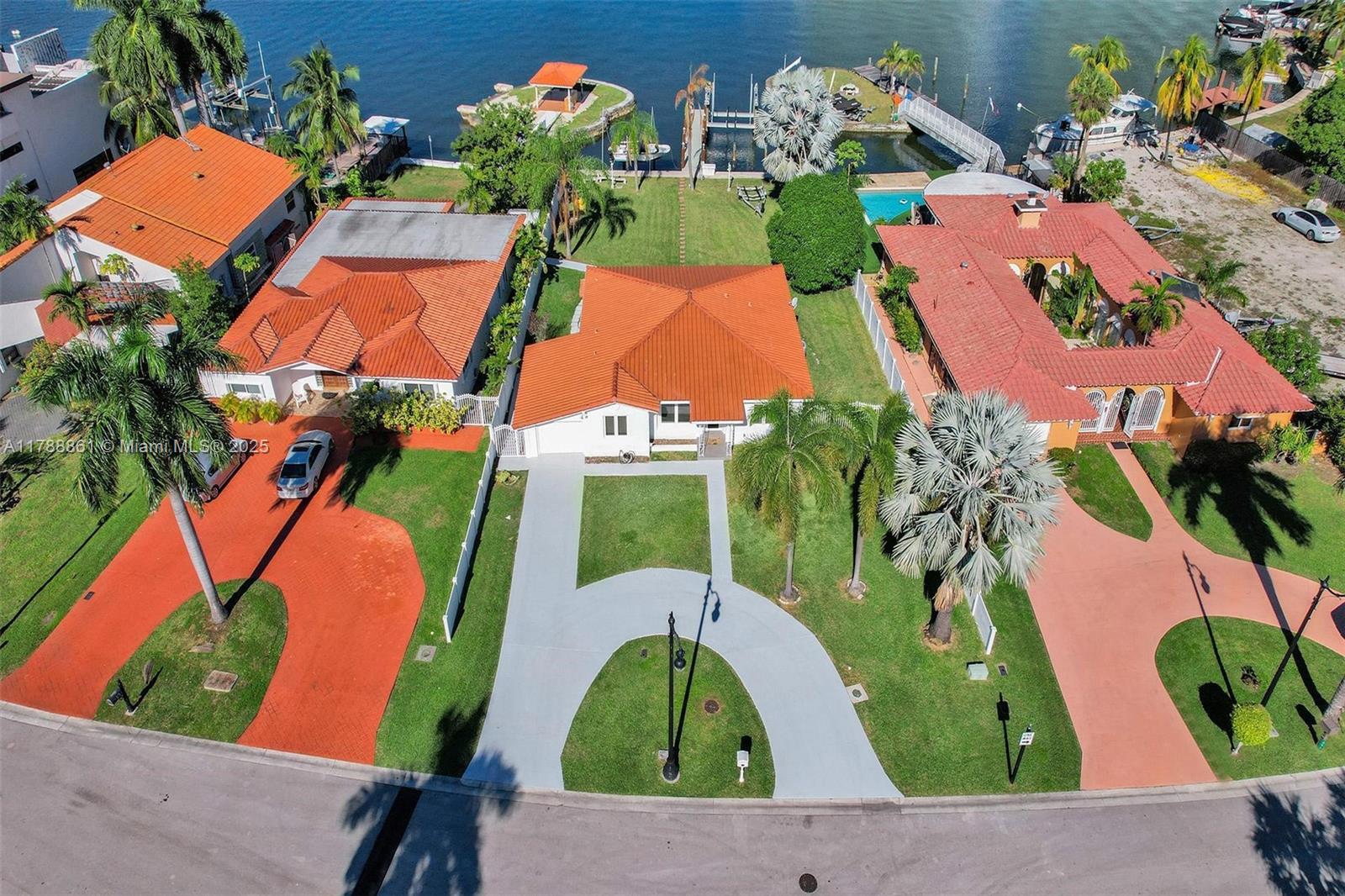 ATLANTIC ISLAND - Residential