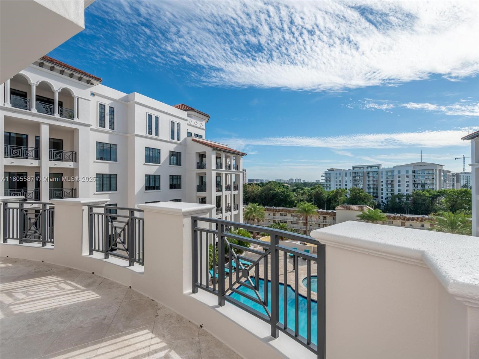 200 EAST PALMETTO PARK CO - Residential Lease