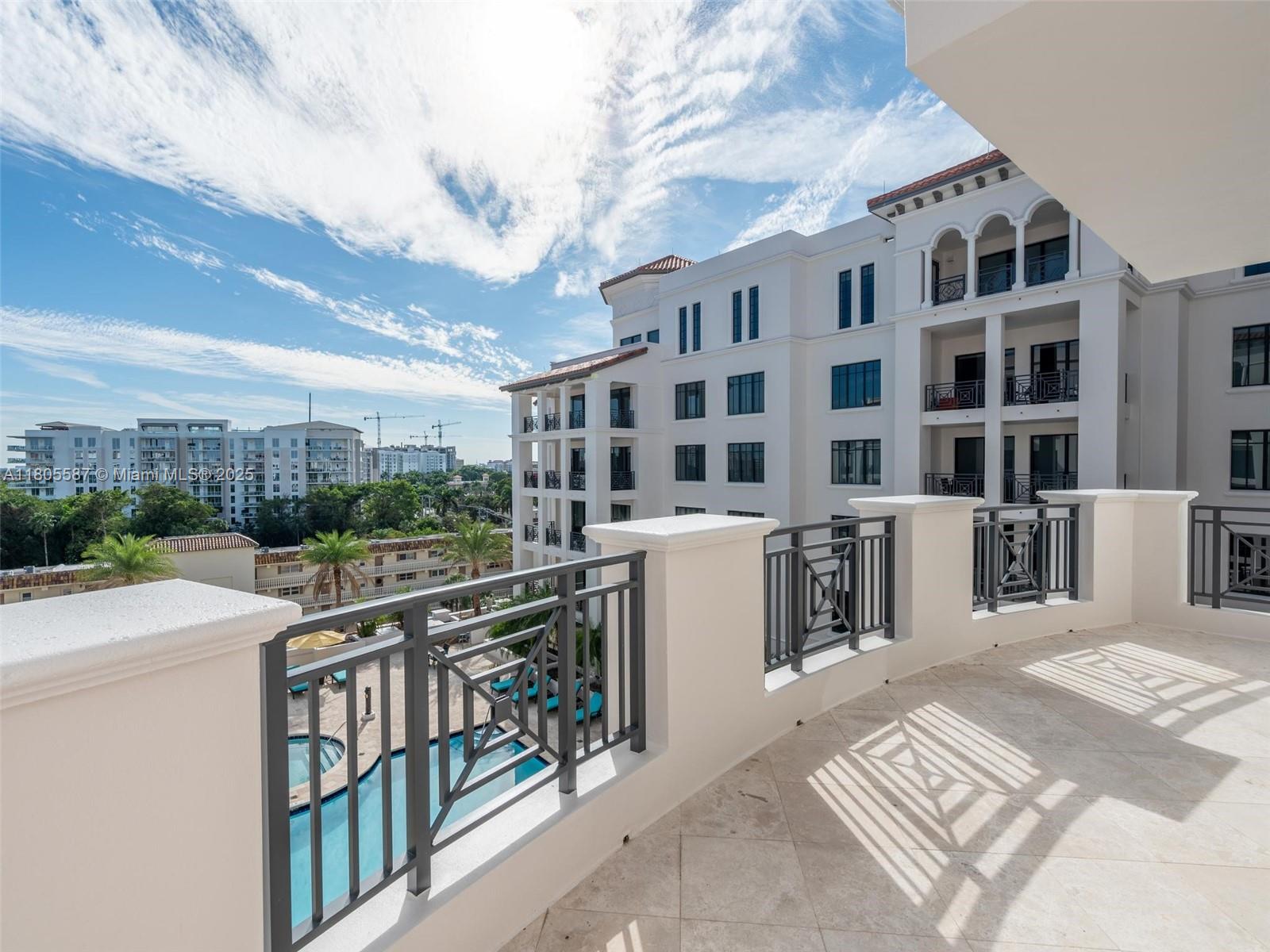 200 EAST PALMETTO PARK CO - Residential Lease