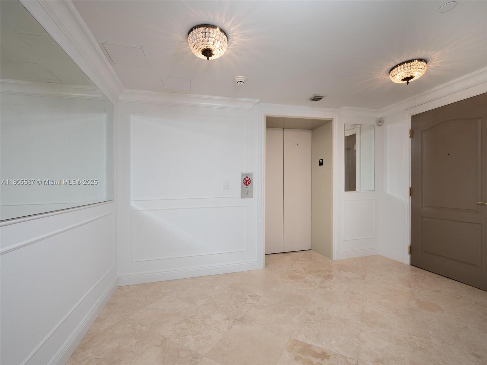 200 EAST PALMETTO PARK CO - Residential Lease