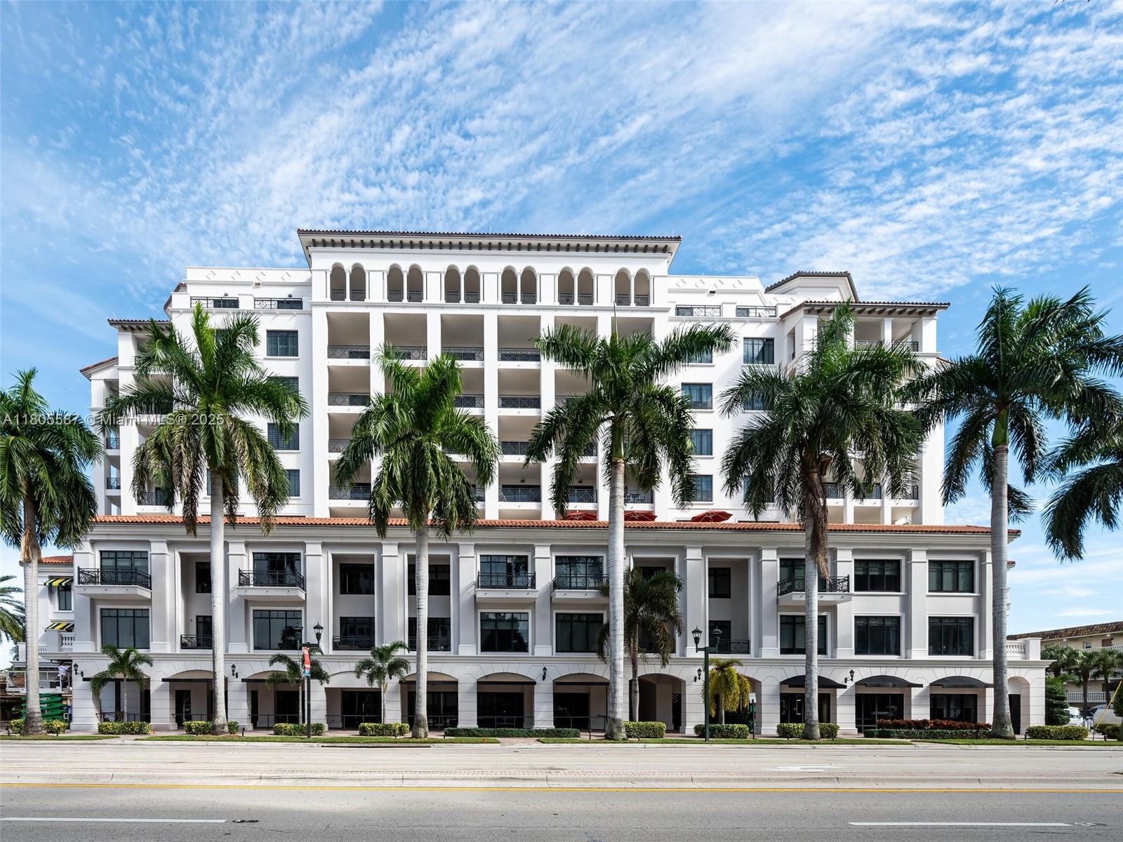 200 EAST PALMETTO PARK CO - Residential Lease