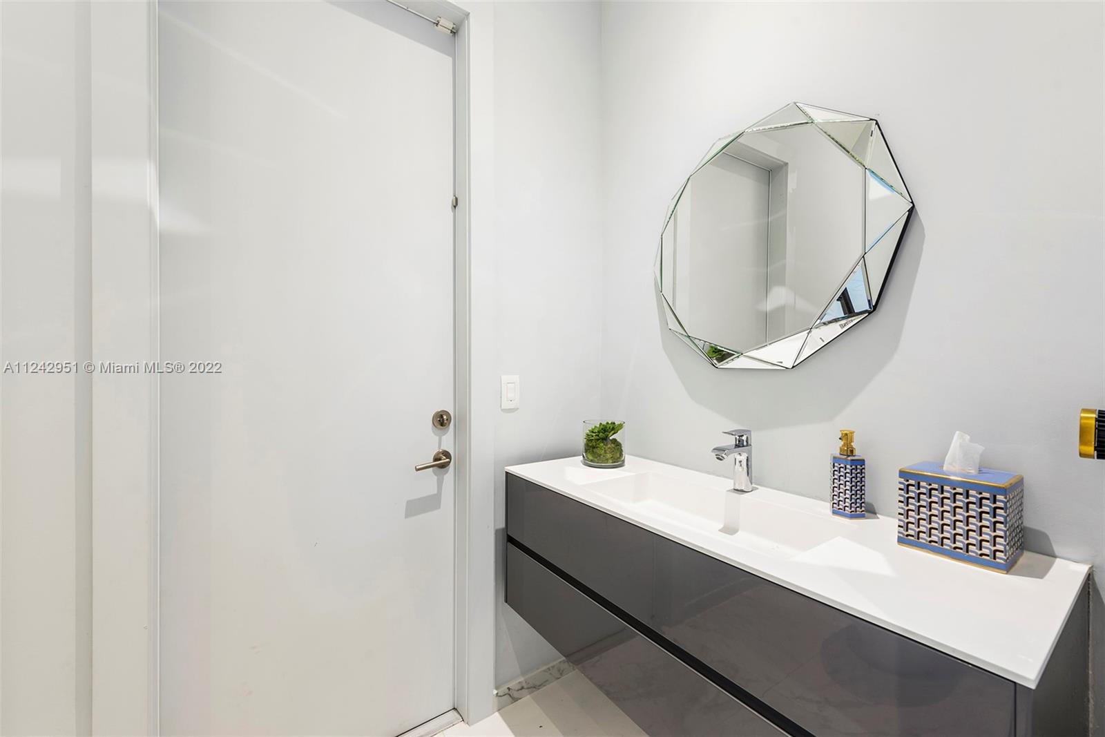 6491 SNAPPER CREEK COURT - Residential