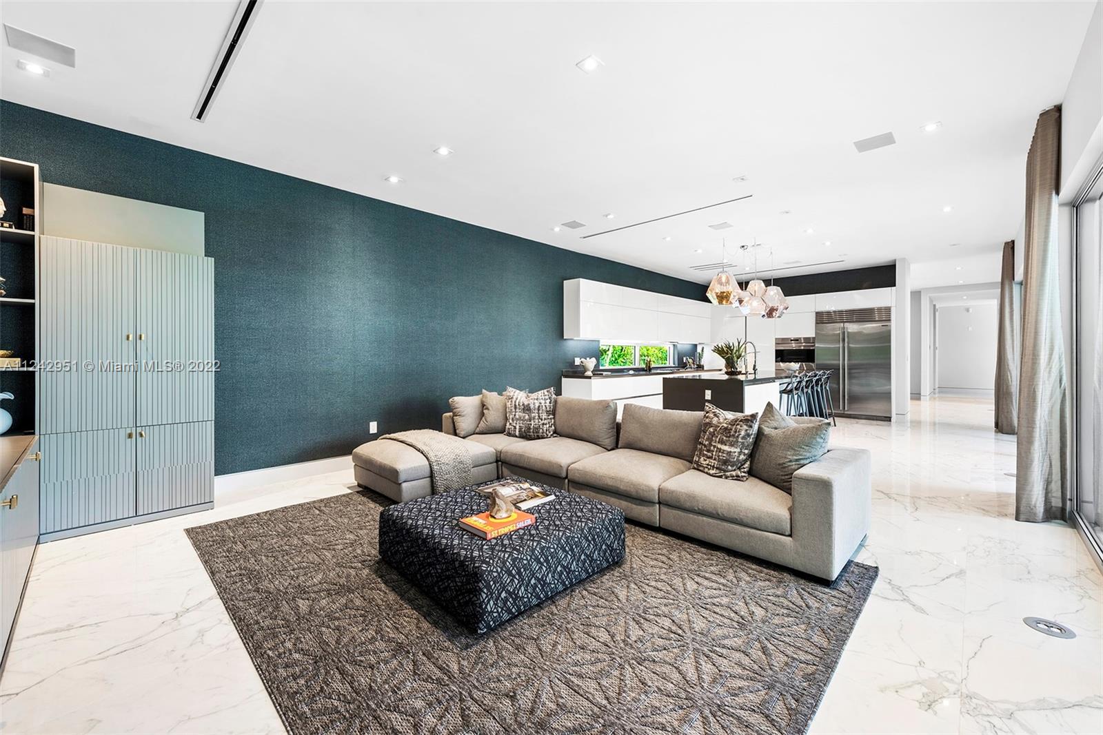 6491 SNAPPER CREEK COURT - Residential