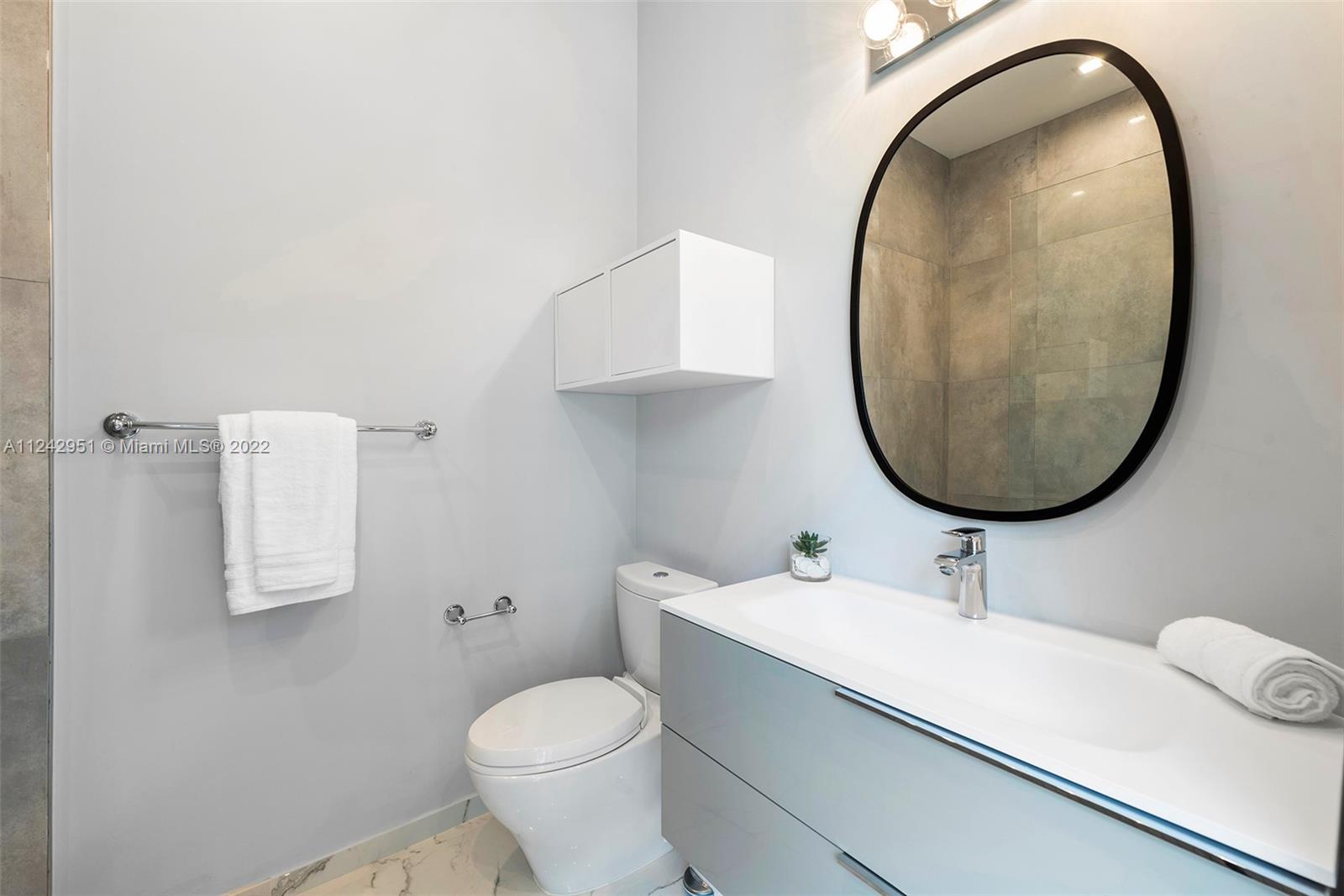 6491 SNAPPER CREEK COURT - Residential