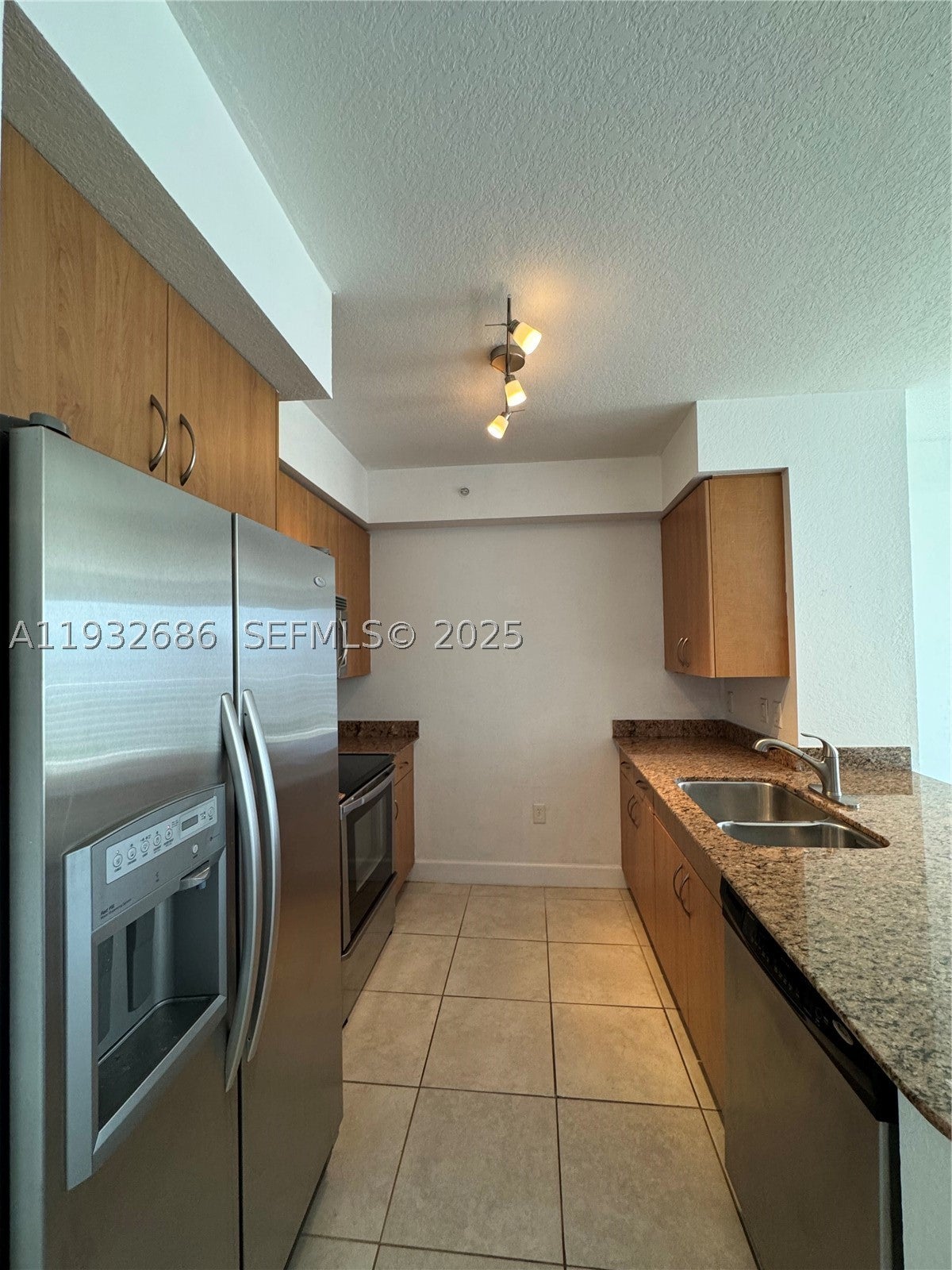 1830 Radius Dr 915, Hollywood FL 33020