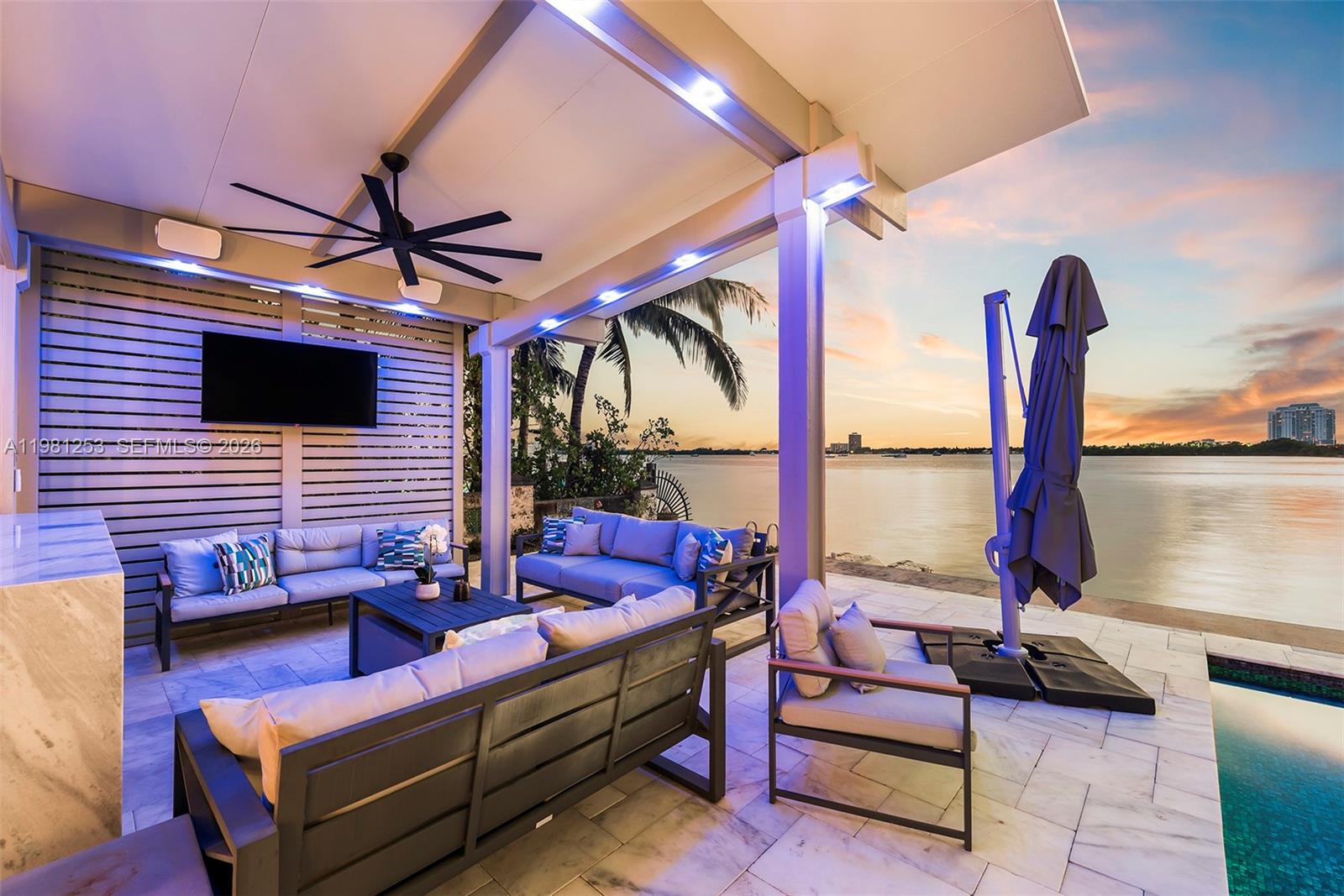 NORTH BAY ISLAND - Residential