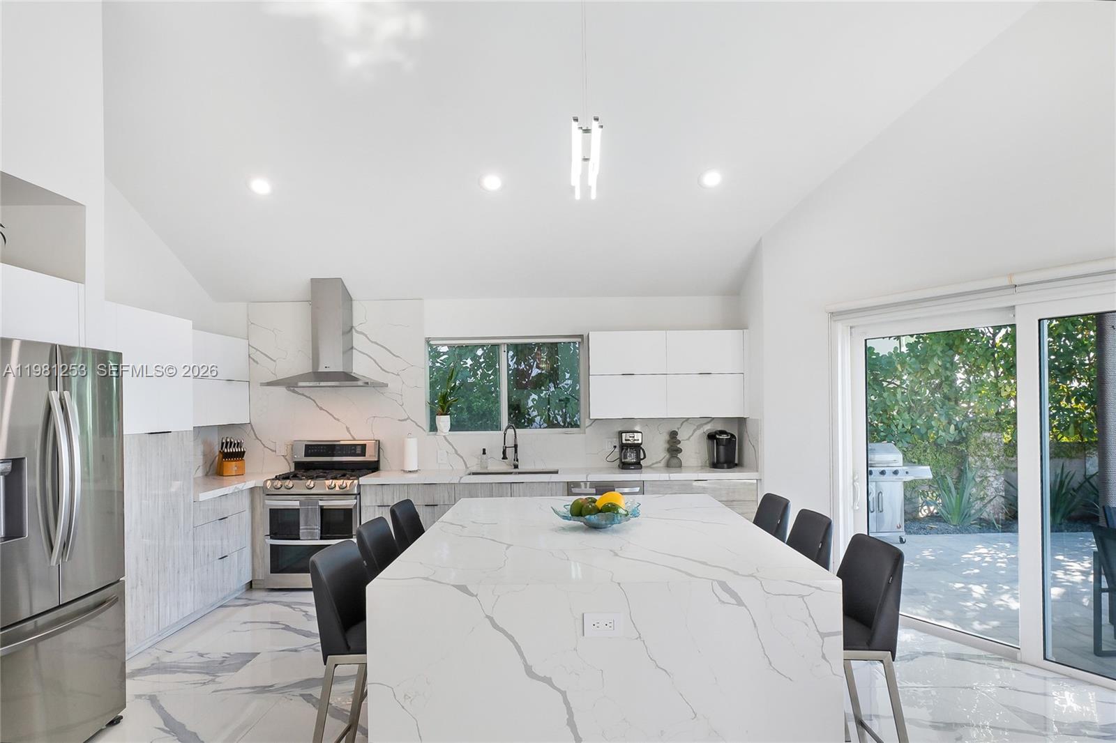 NORTH BAY ISLAND - Residential