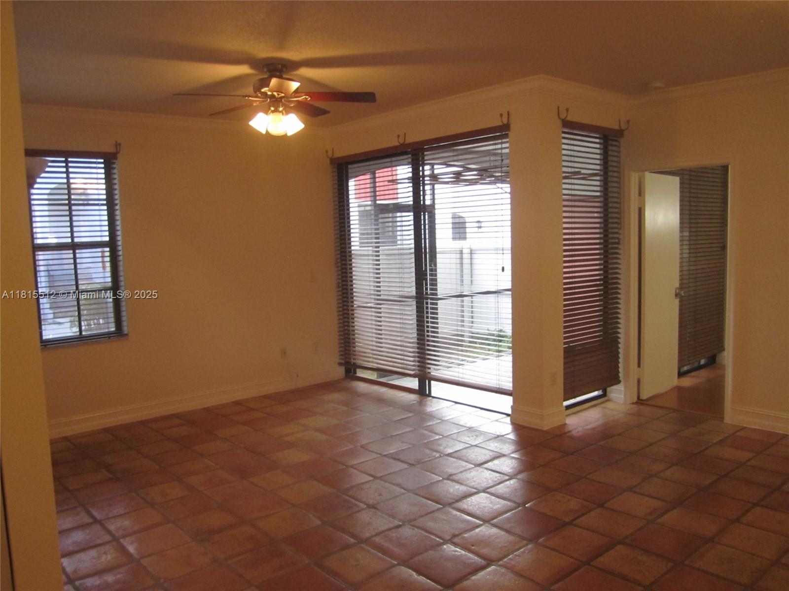 11989 NW 11th St 11989
