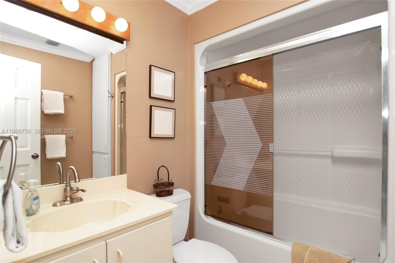 GULFPOINTE I & II - Residential