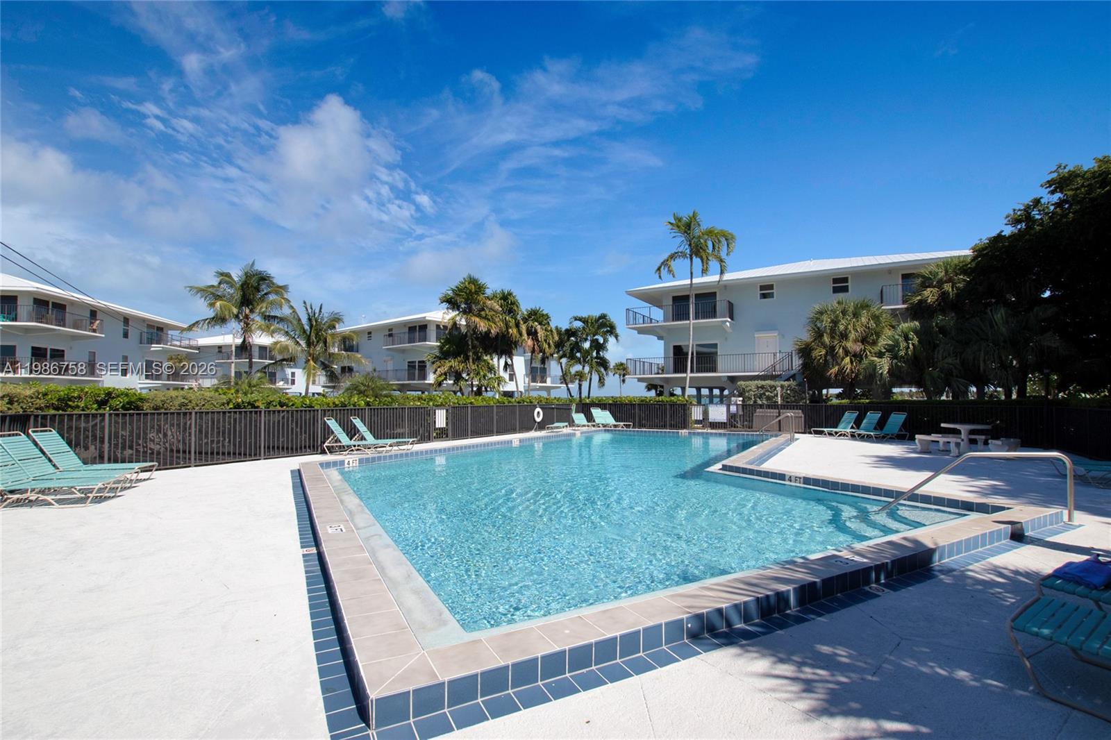 GULFPOINTE I & II - Residential