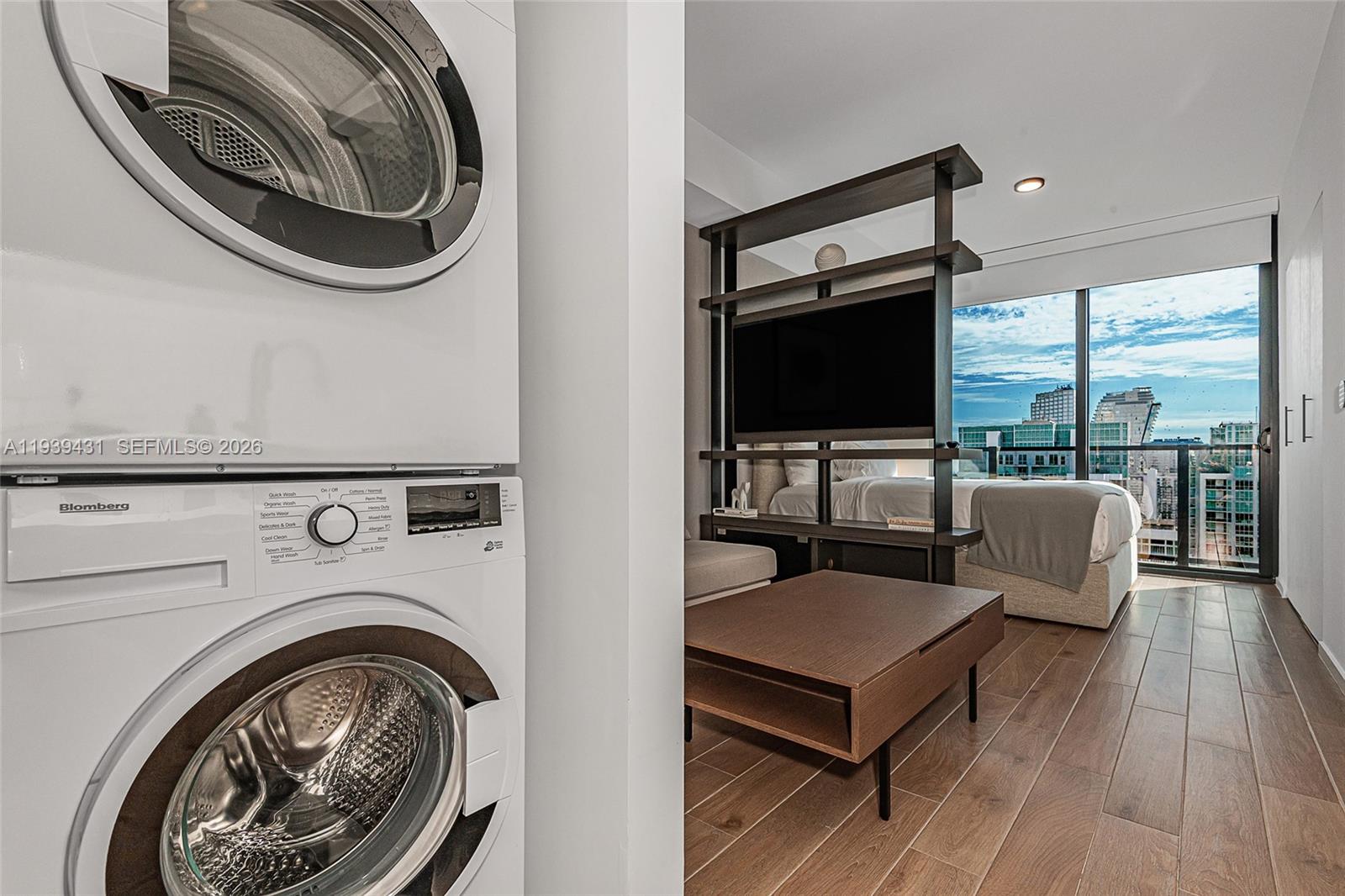 MAP OF MIAMI DADE CO. FL. - Residential