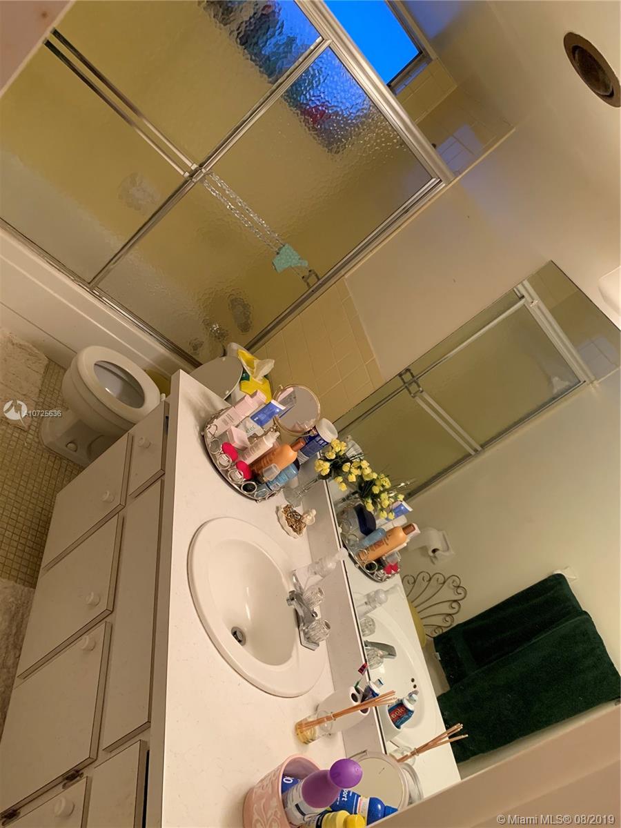 APRIL BREEZE CONDO - Residential Lease