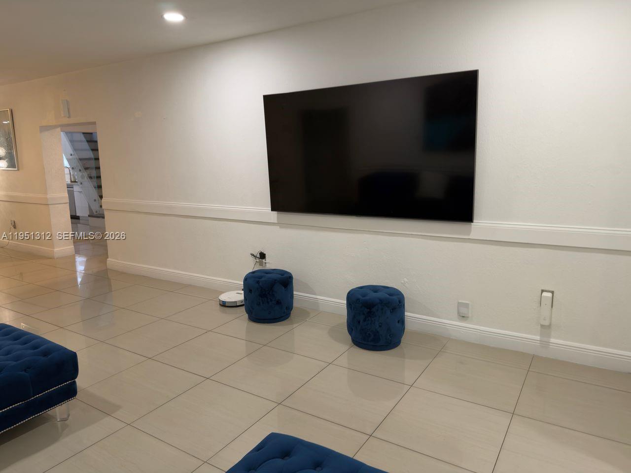 CHURCHILL DOWNS RESUB - Residential