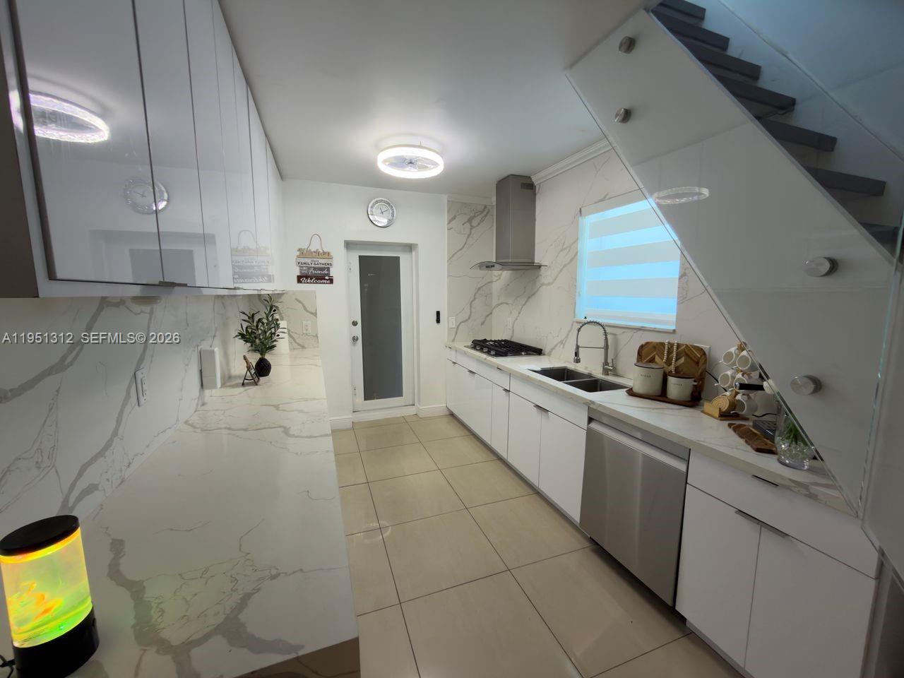 CHURCHILL DOWNS RESUB - Residential