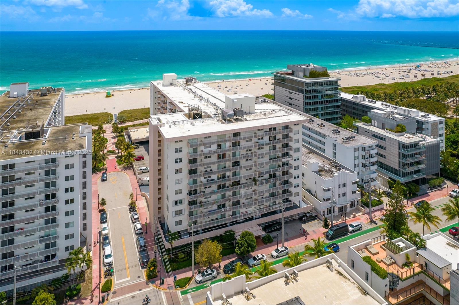 345 Ocean Dr 605
