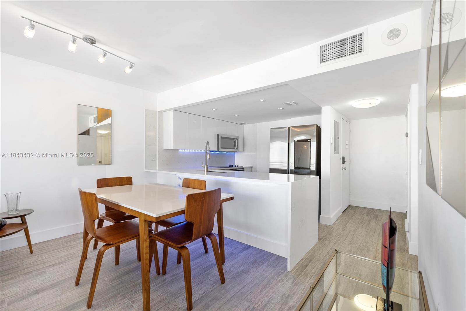 OCEAN POINT CONDO - Residential