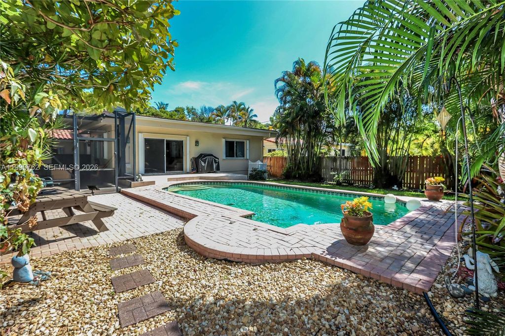 Photo of 1410 Fletcher St, Hollywood, FL 33020 (MLS # A11990762)