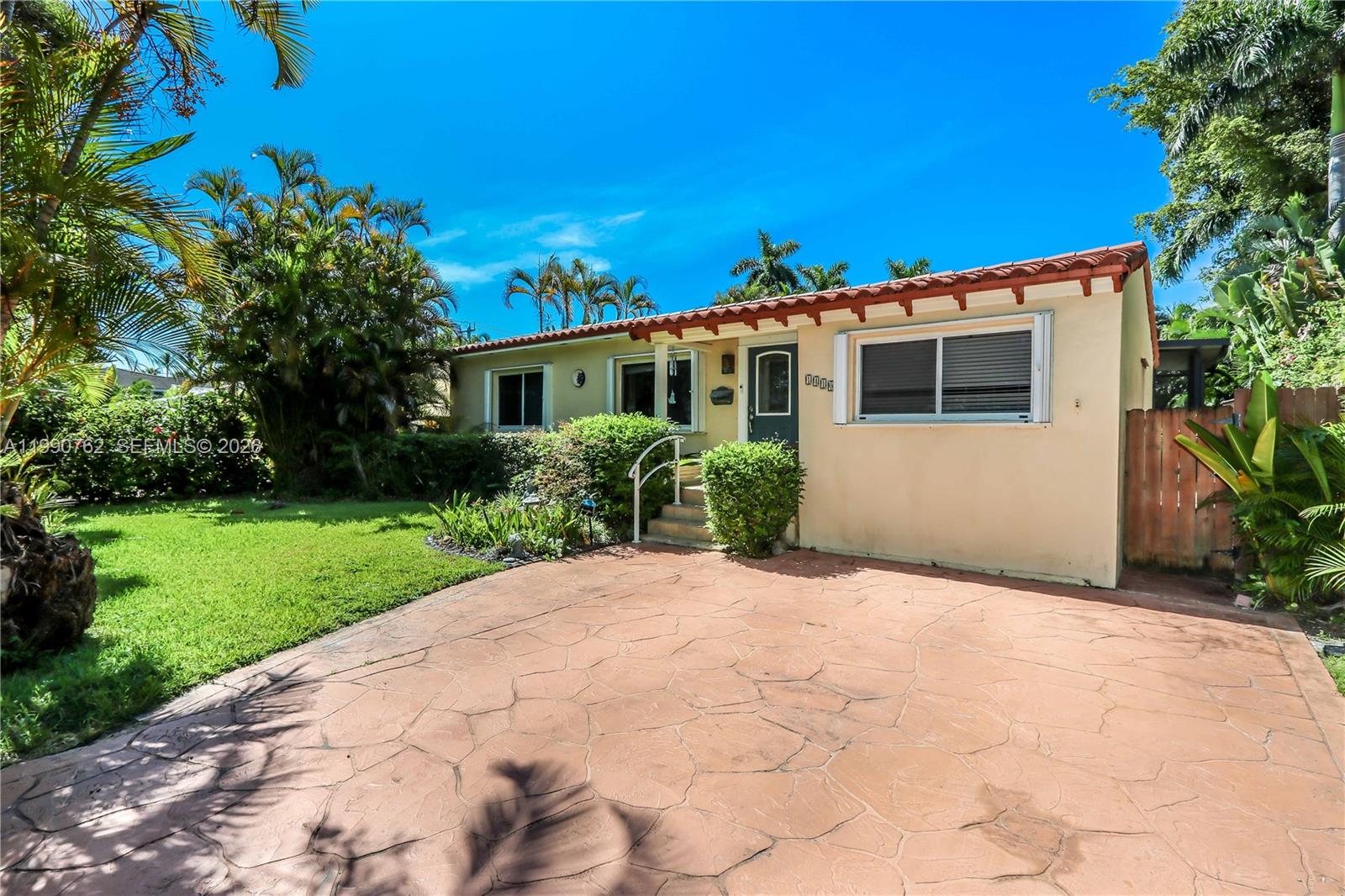 SUNSET TRAILS NO 4 - Residential