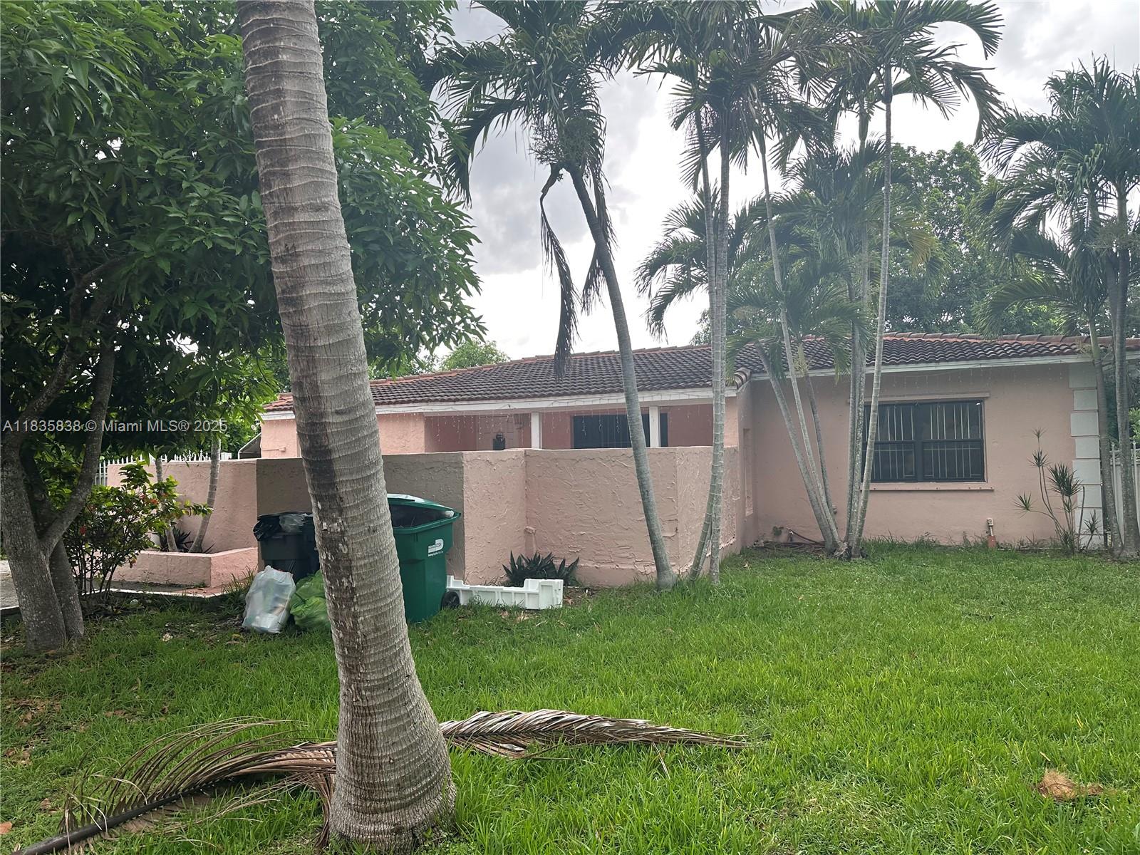 25 NW 143rd St