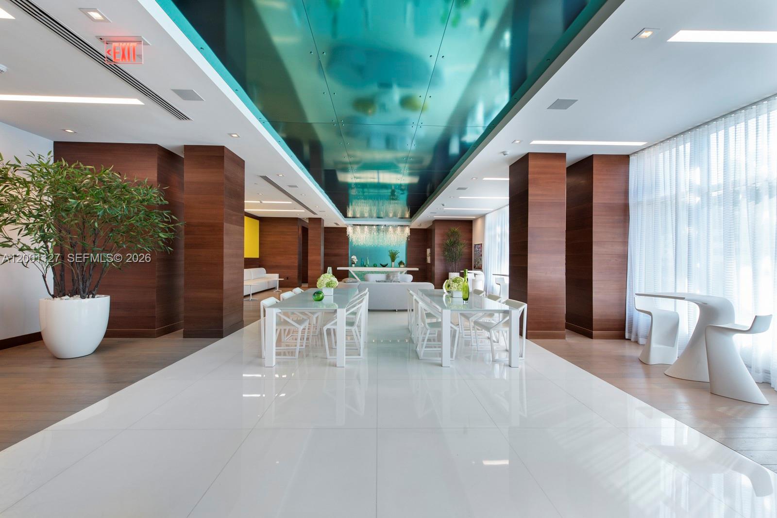 PARQUE TOWERS CONDO - Residential Lease