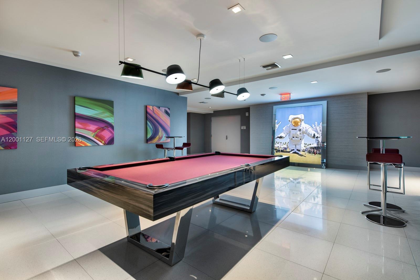 PARQUE TOWERS CONDO - Residential Lease