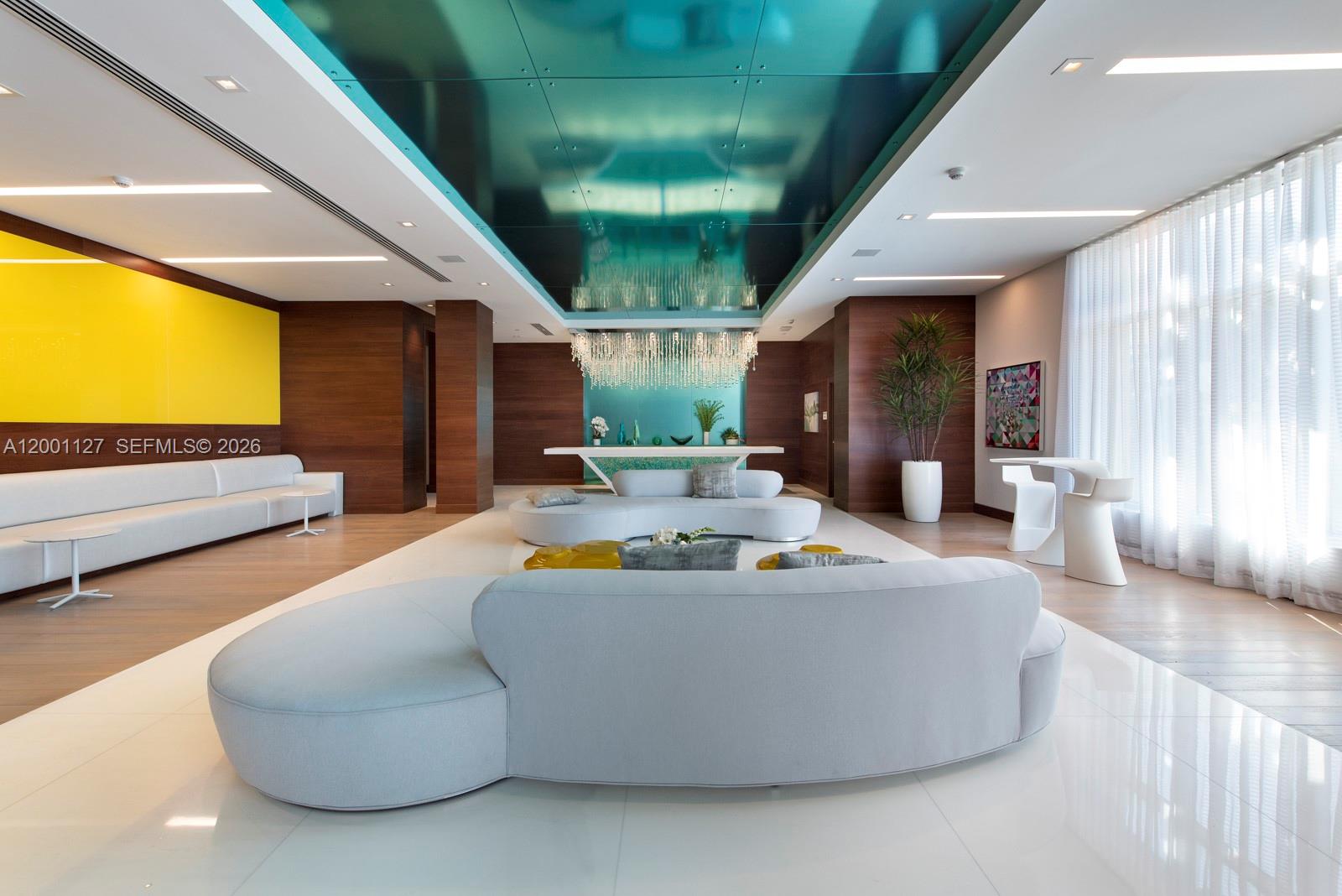 PARQUE TOWERS CONDO - Residential Lease