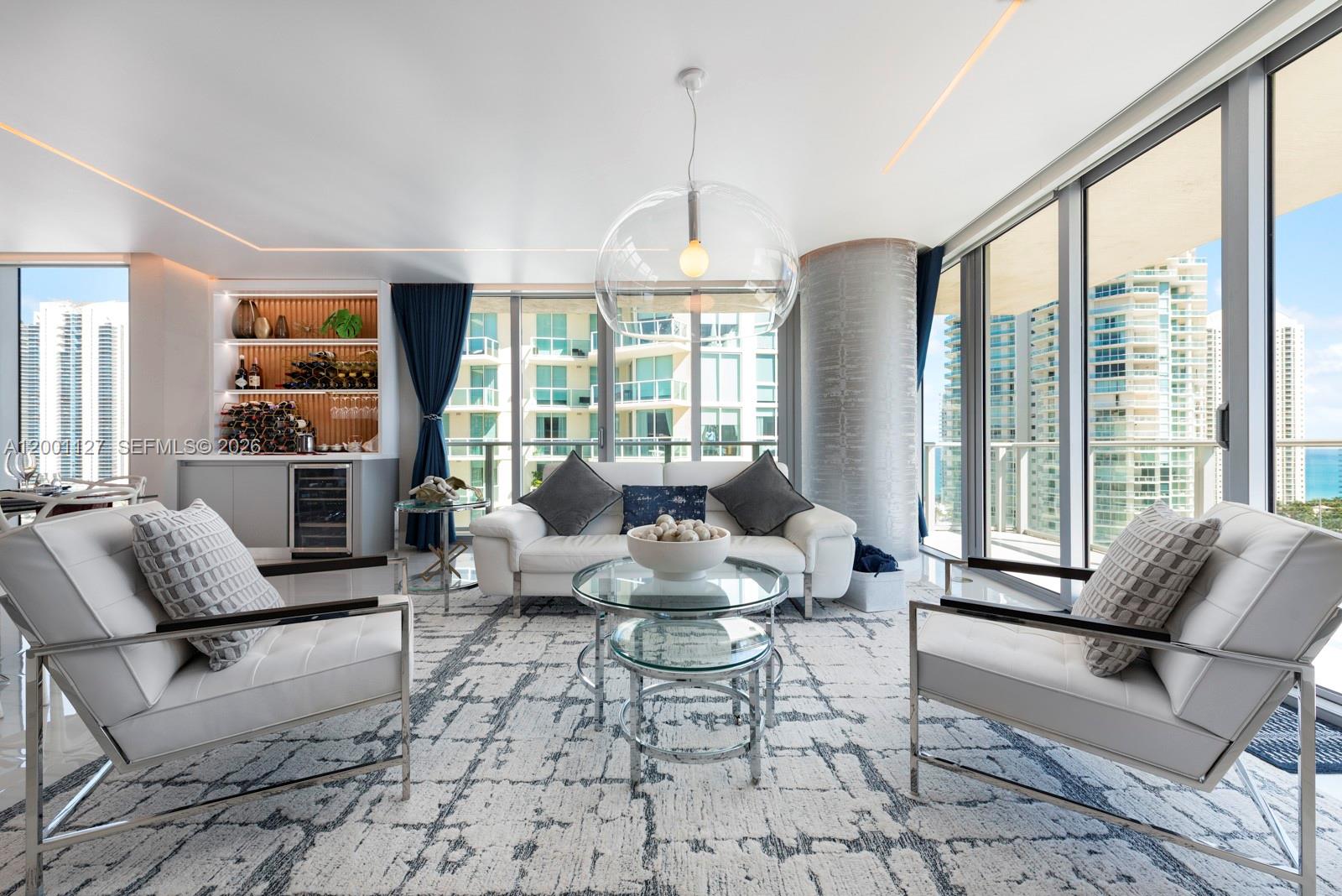 PARQUE TOWERS CONDO - Residential Lease