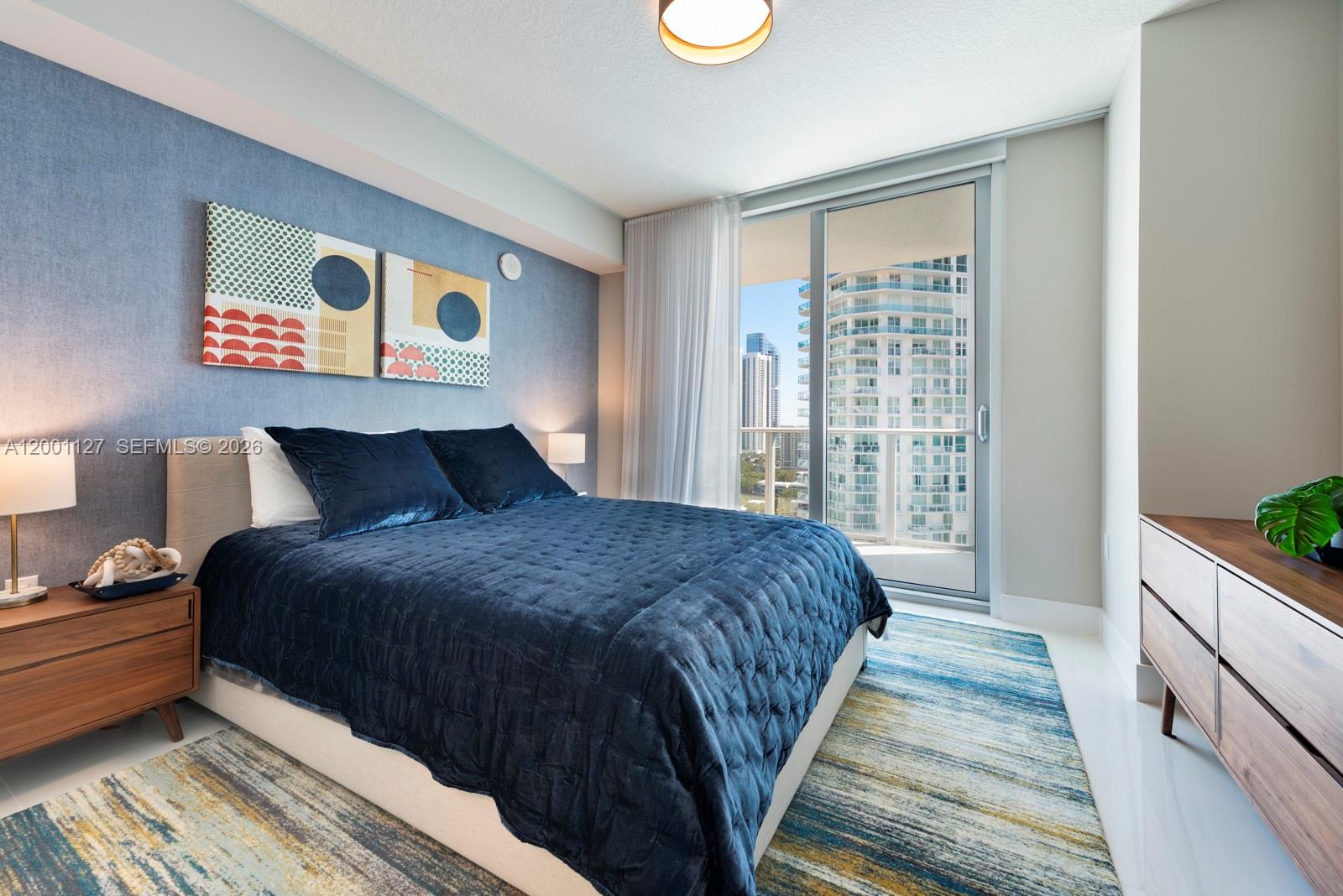 PARQUE TOWERS CONDO - Residential Lease