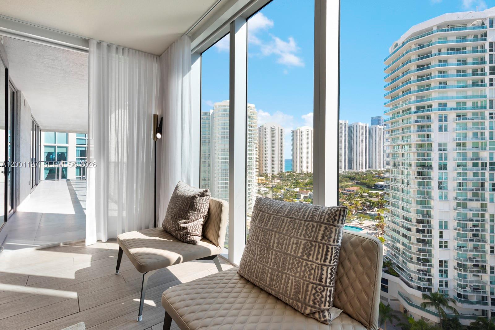 PARQUE TOWERS CONDO - Residential Lease