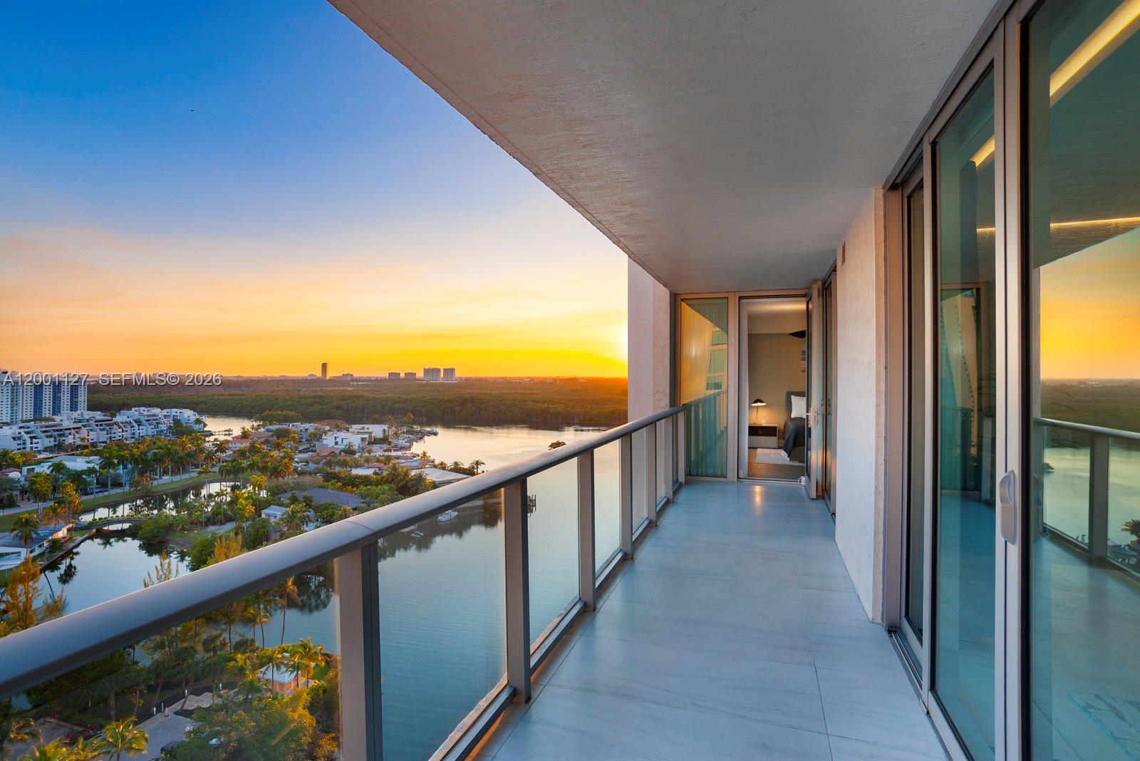 PARQUE TOWERS CONDO - Residential Lease