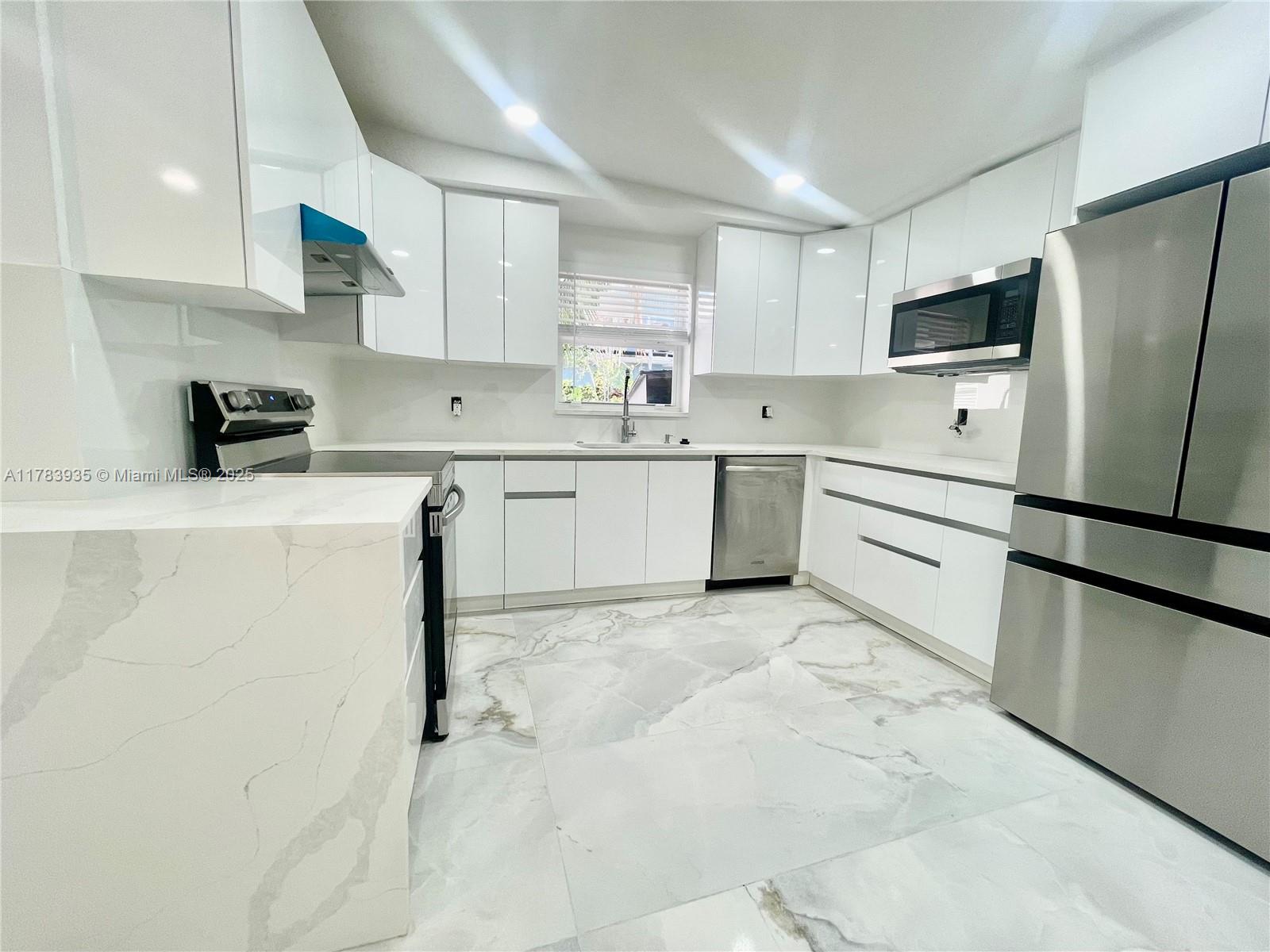 Rental Property at 1649 Ne 8th Ave 1649, Fort Lauderdale, Broward County, Florida - Bedrooms: 4 
Bathrooms: 2  - $5,000 MO.