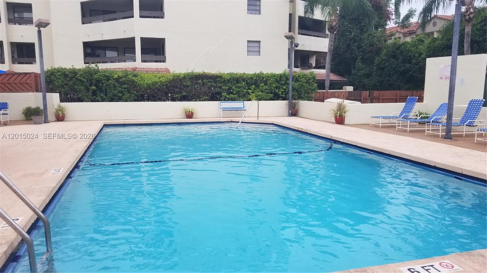 KENLAND WALK CONDO II - Residential Lease