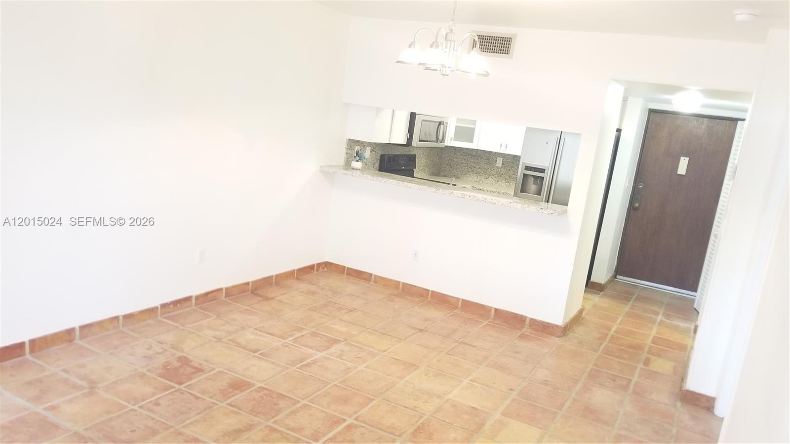 KENLAND WALK CONDO II - Residential Lease