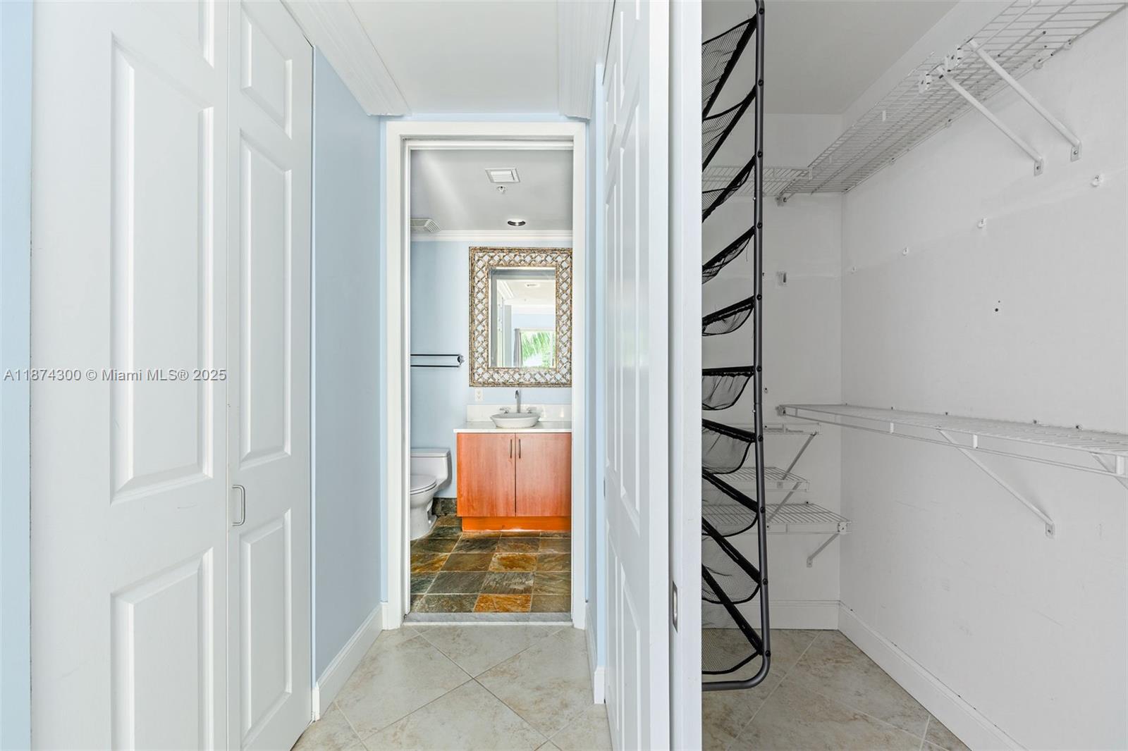 WILTON STATION RES CONDO - Residential