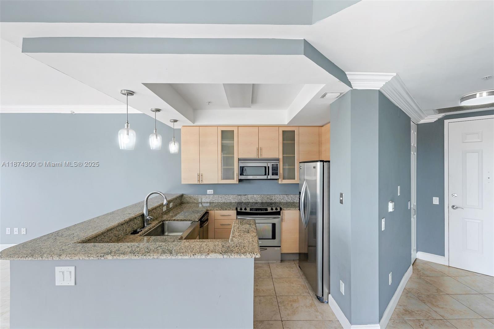 WILTON STATION RES CONDO - Residential