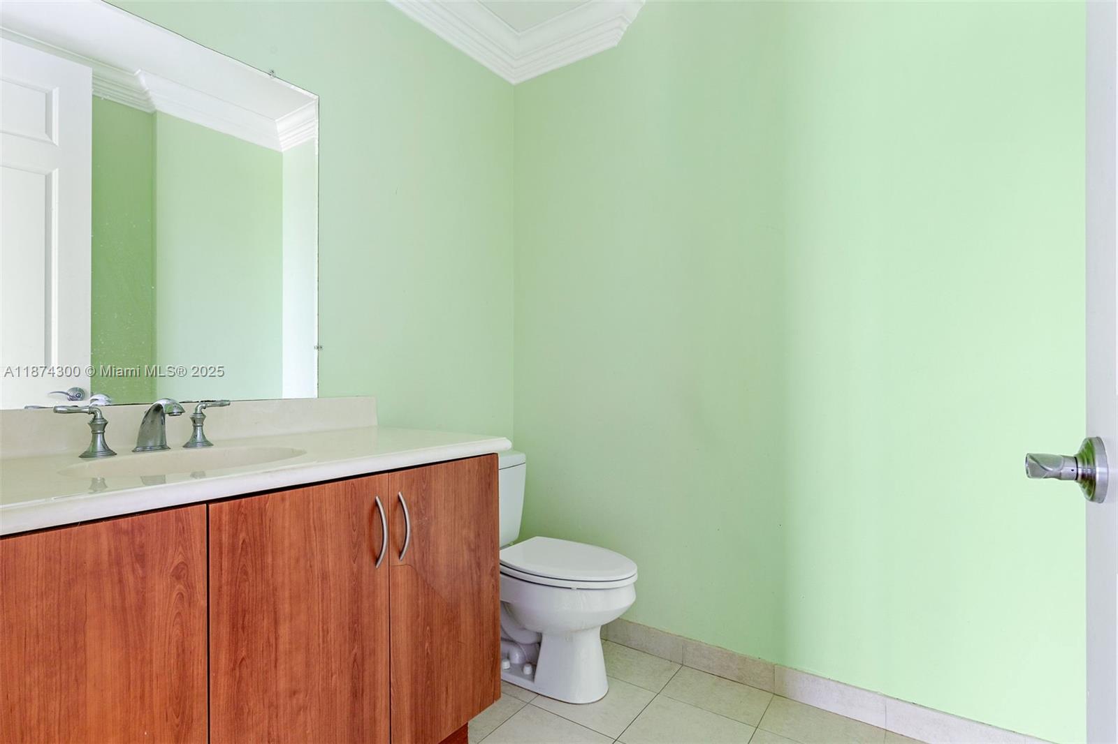 WILTON STATION RES CONDO - Residential