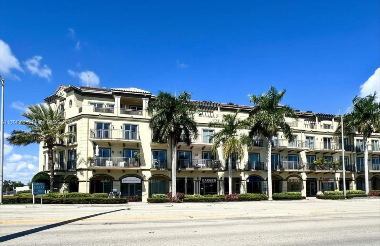 WILTON STATION RES CONDO - Residential