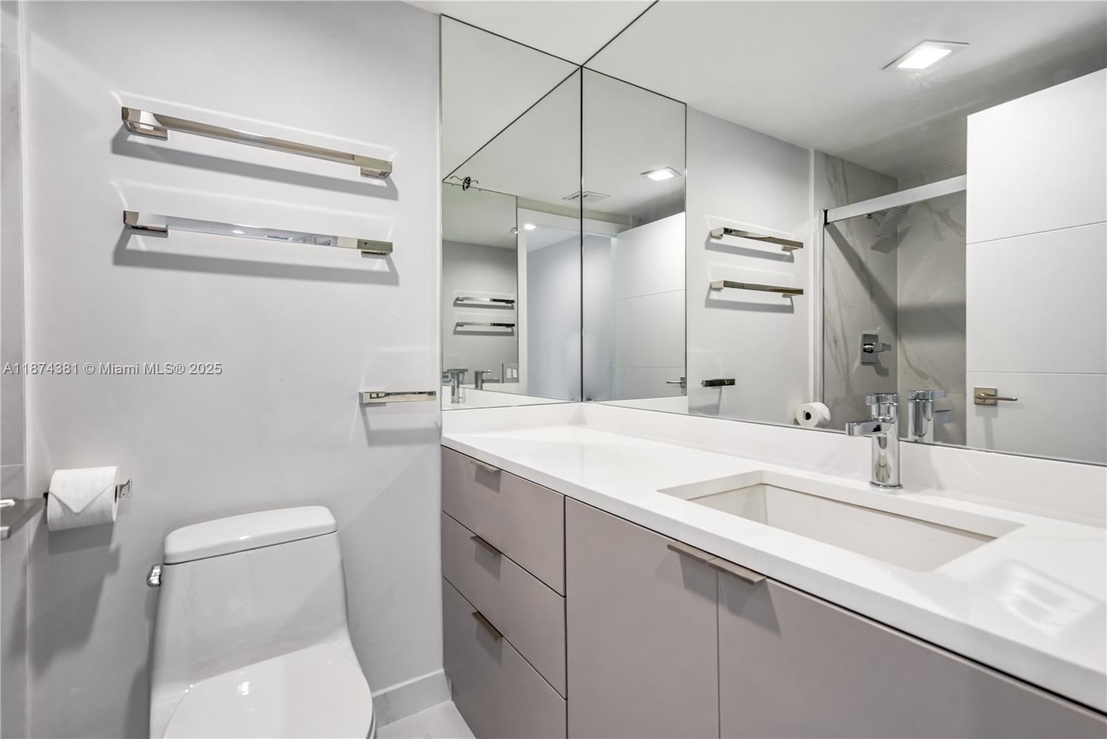 COURVOISIER COURTS CONDO - Residential