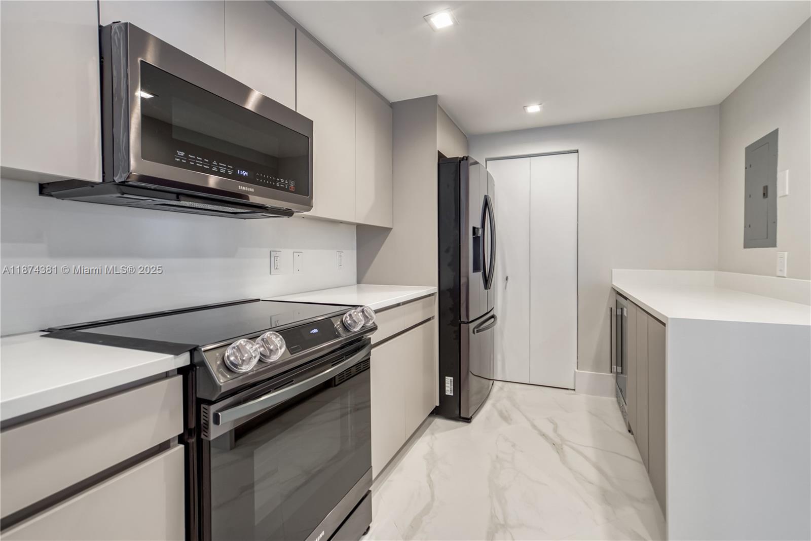 COURVOISIER COURTS CONDO - Residential