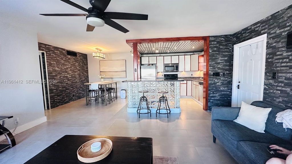 Photo of 509 Dotterel Rd #21A, Delray Beach, FL 33444 (MLS # A11961412)