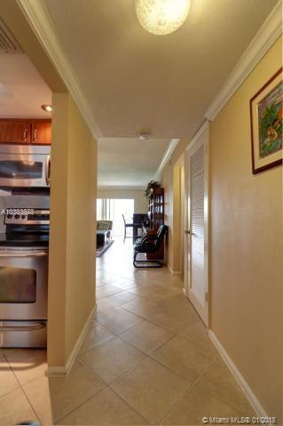 SANDALFOOT SOUTH TWO COND - Residential