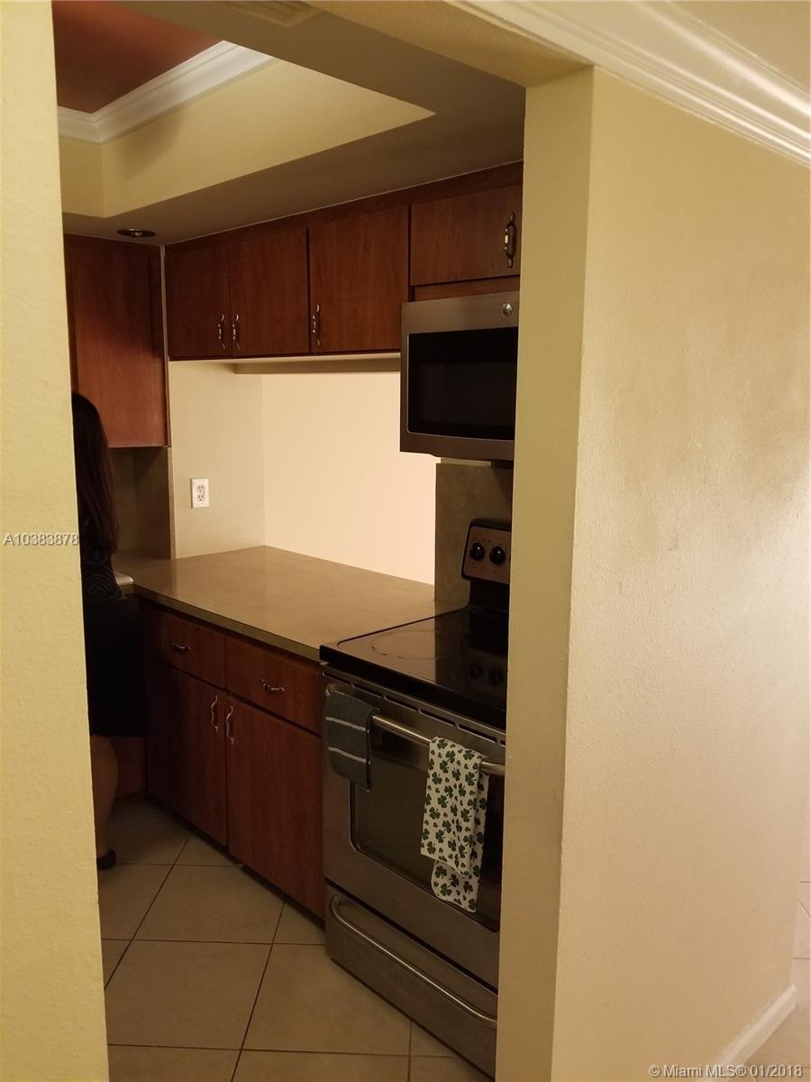 SANDALFOOT SOUTH TWO COND - Residential