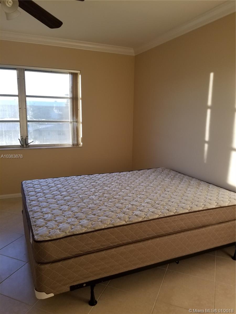 SANDALFOOT SOUTH TWO COND - Residential