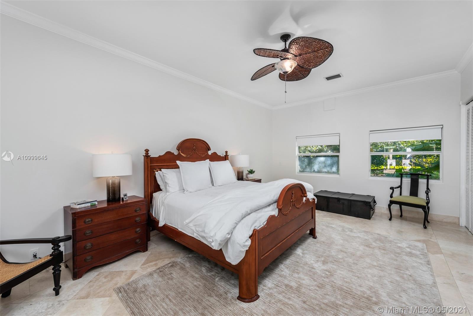 SNAPPER CREEK LAKES SUB - Residential