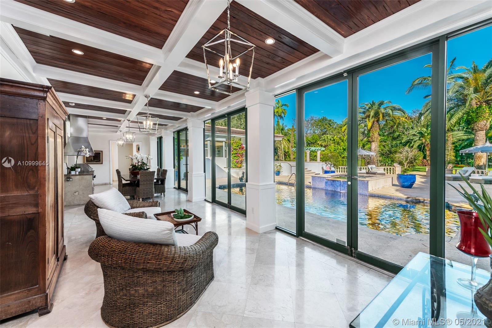 SNAPPER CREEK LAKES SUB - Residential