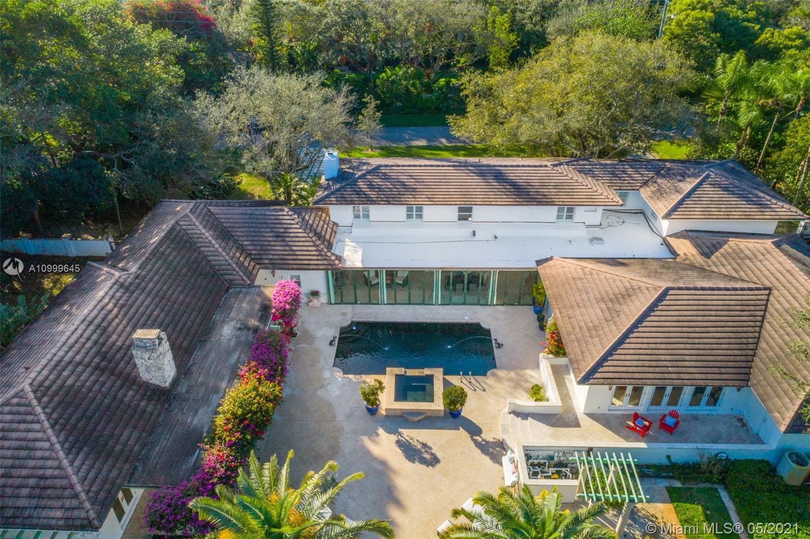 SNAPPER CREEK LAKES SUB - Residential